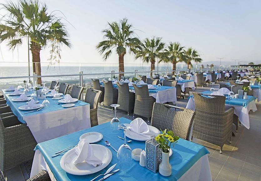 Palm Wings Kusadasi Beach Resort&Spa Отель